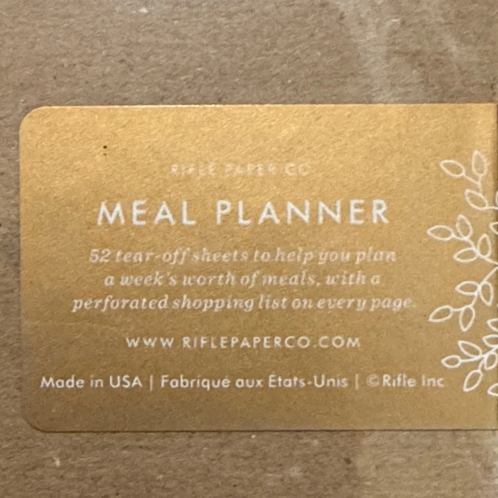 Elegant Floral Weekly Meal Planner - Cream and Blue